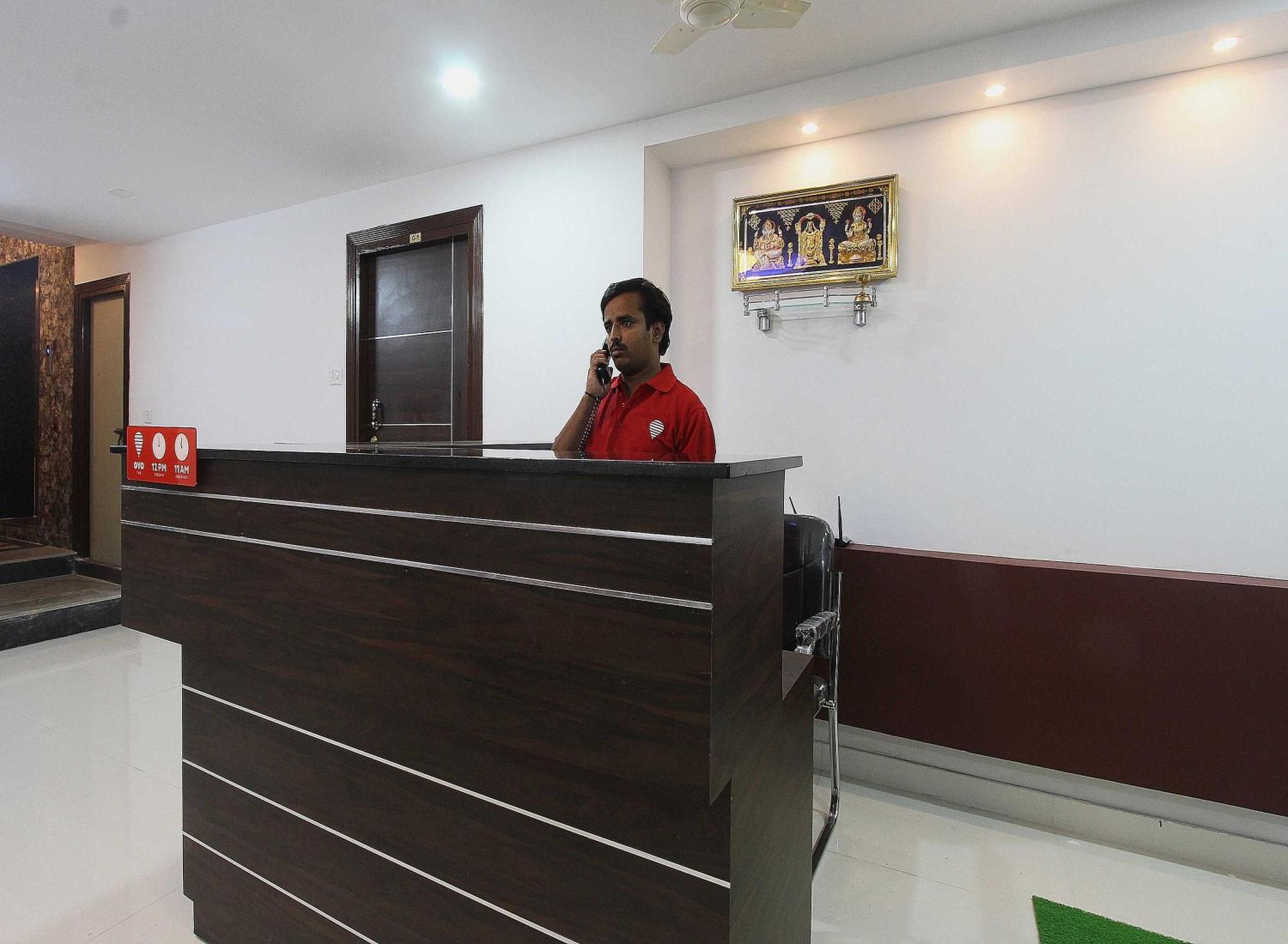 Hotel O V R Residency Near Sri Amruth Chithra Mandira Bangalore Eksteriør bilde