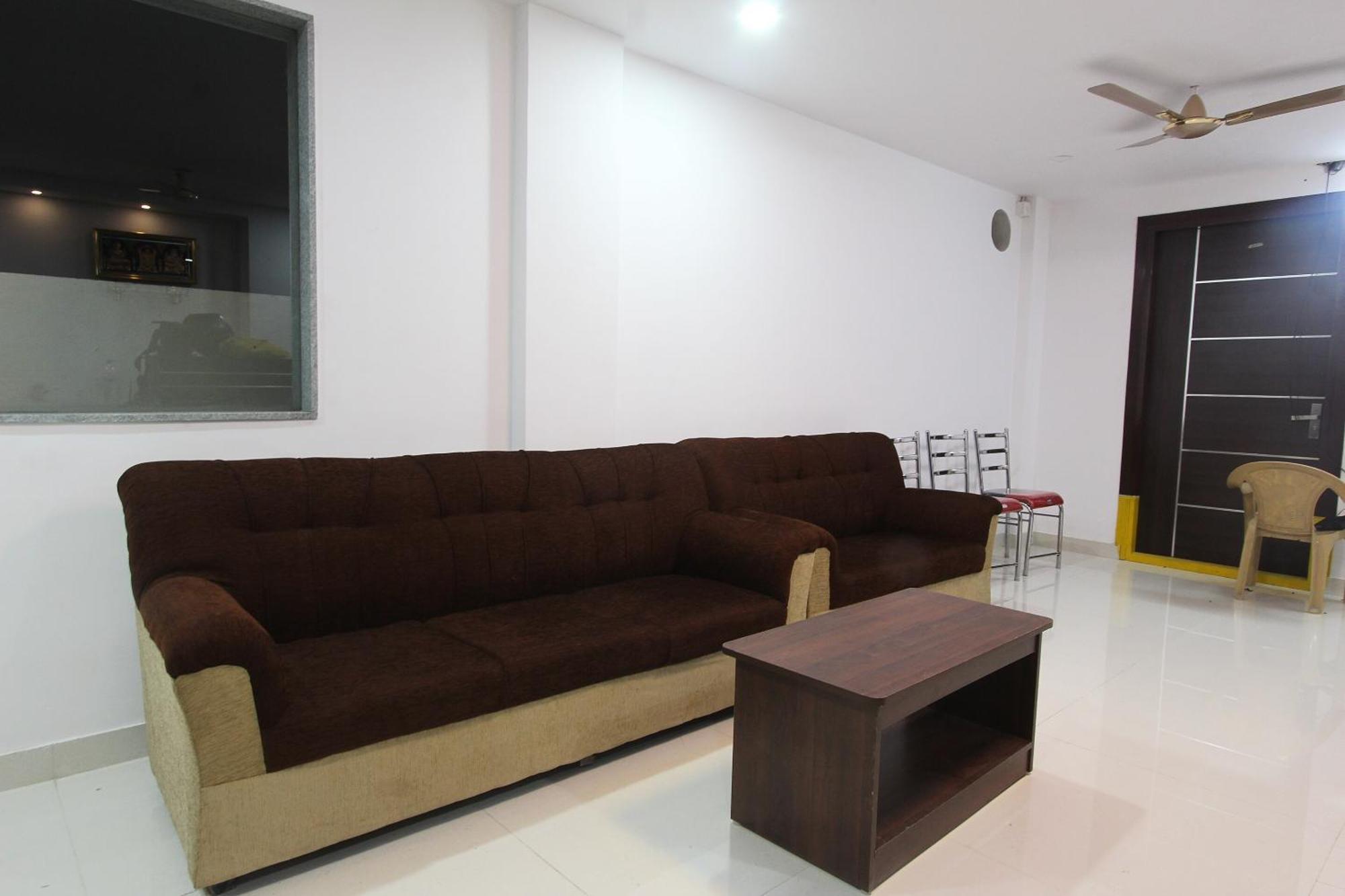 Hotel O V R Residency Near Sri Amruth Chithra Mandira Bangalore Eksteriør bilde