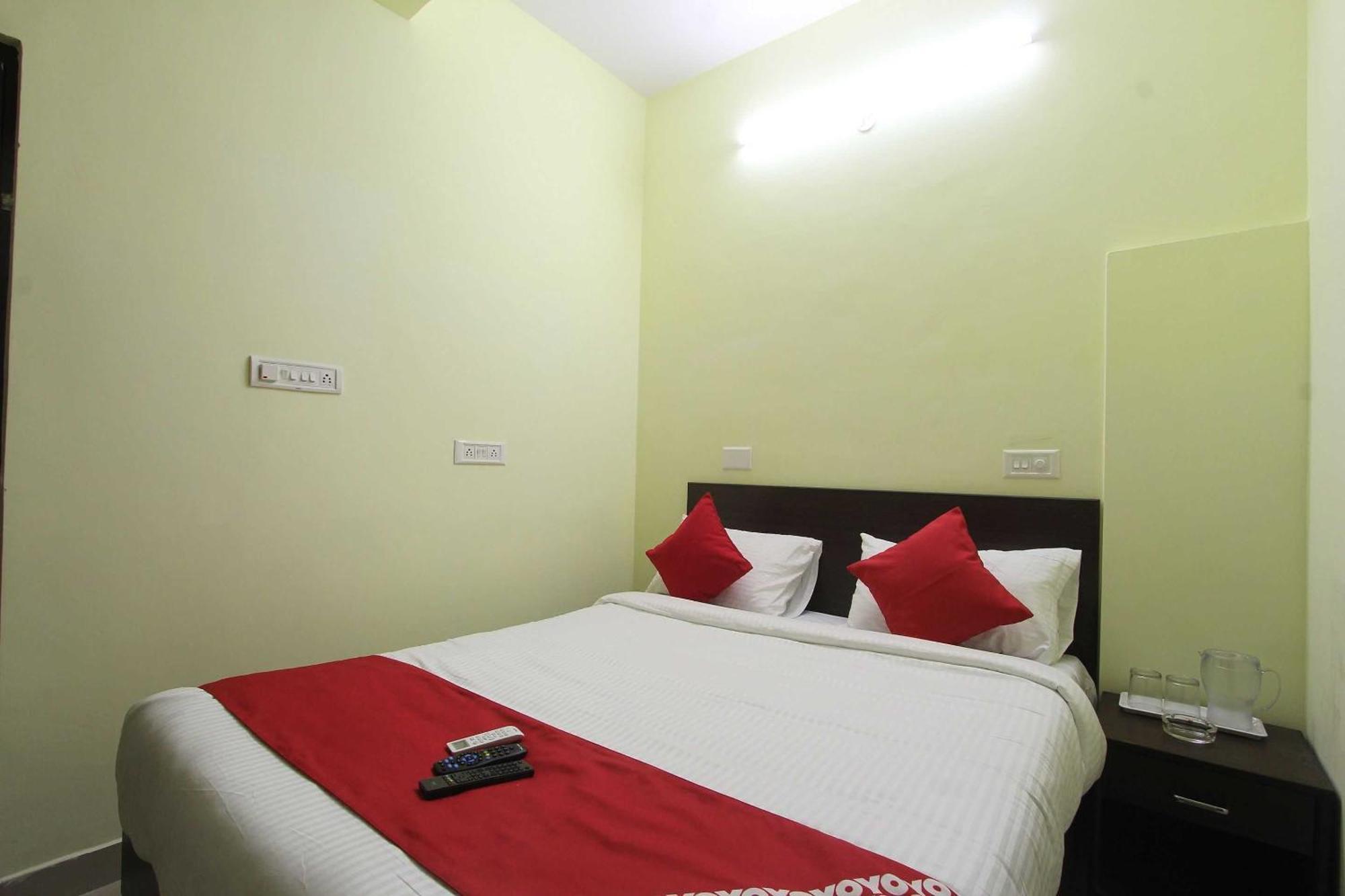 Hotel O V R Residency Near Sri Amruth Chithra Mandira Bangalore Eksteriør bilde