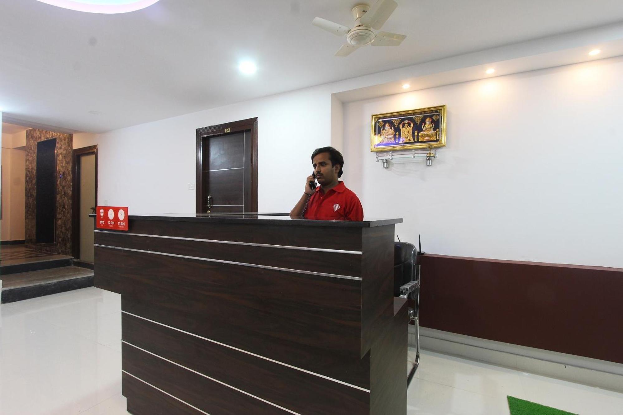 Hotel O V R Residency Near Sri Amruth Chithra Mandira Bangalore Eksteriør bilde